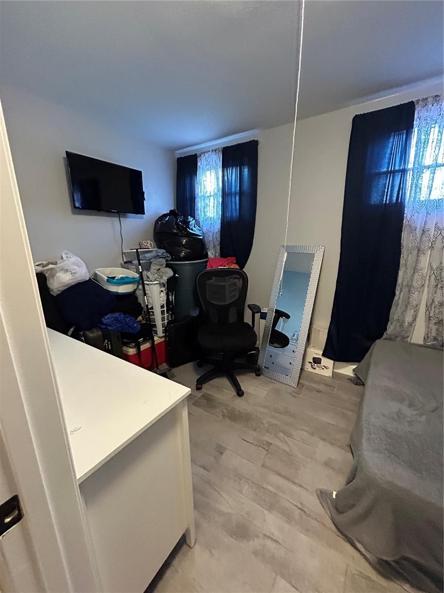 Image 38 of 57 For 1737 Peachwood Lane