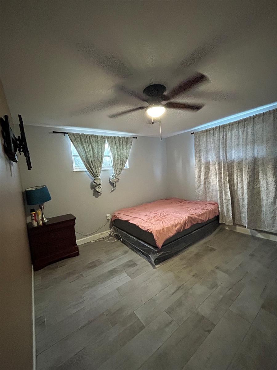 Image 40 of 57 For 1737 Peachwood Lane