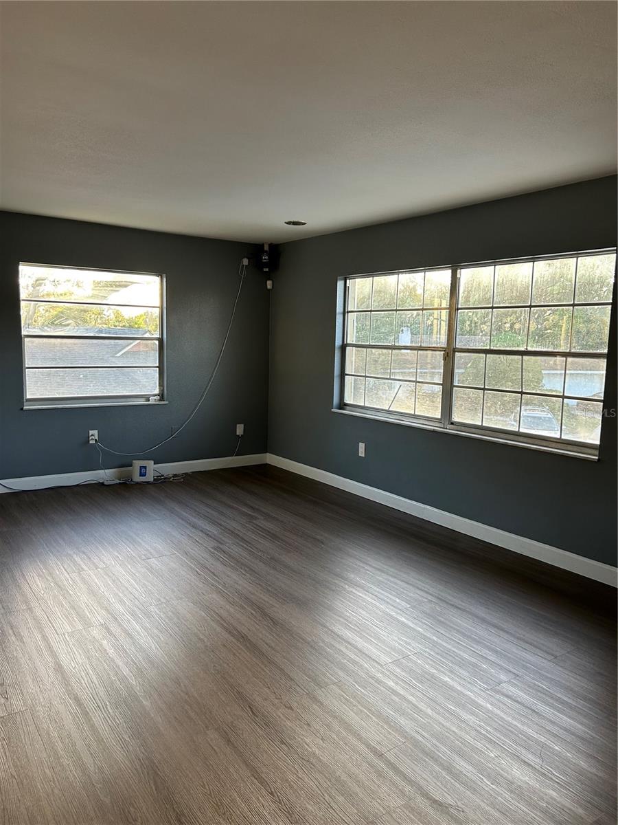 Image 5 of 57 For 1737 Peachwood Lane