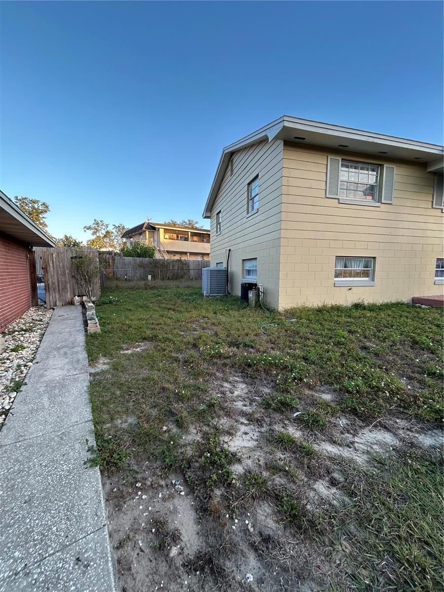 Image 56 of 57 For 1737 Peachwood Lane