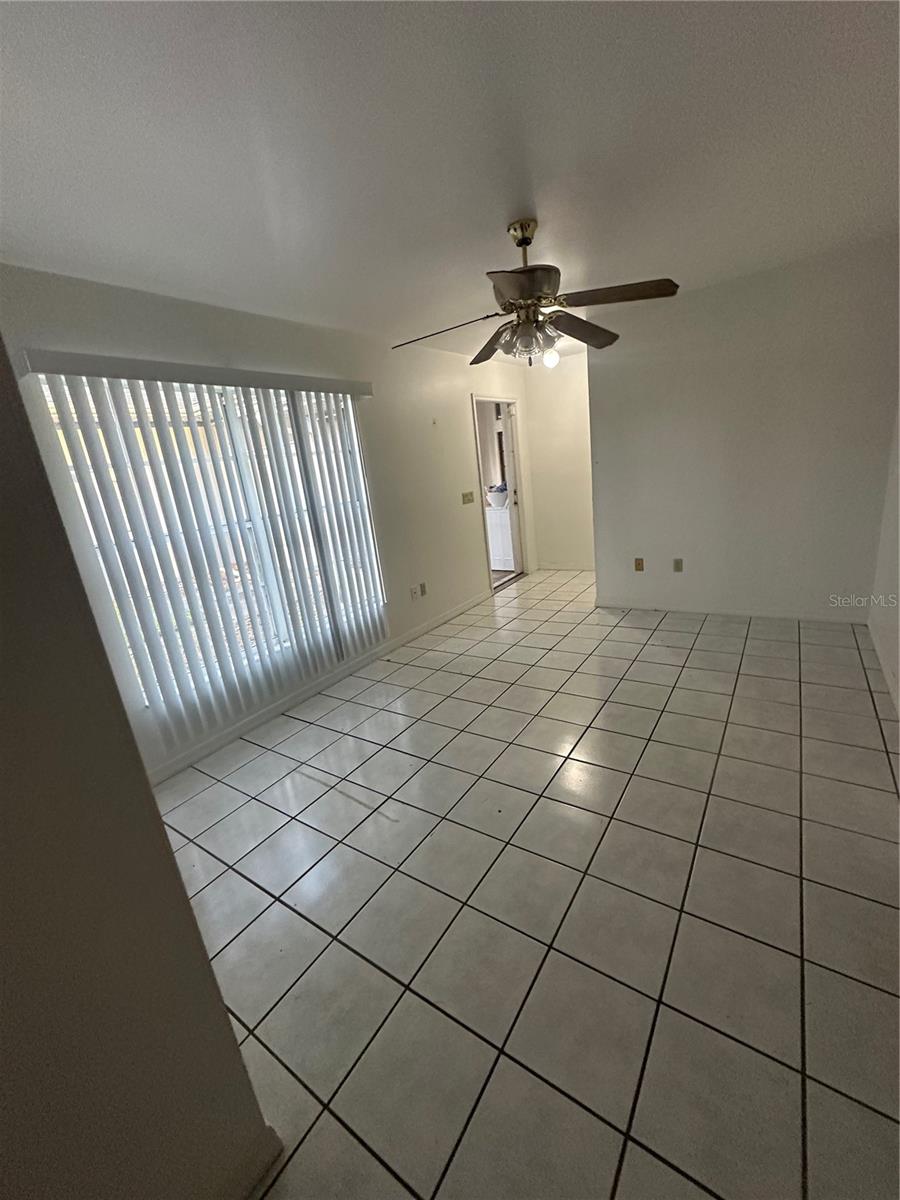 Image 21 of 44 For 1002 Shawnda Lane