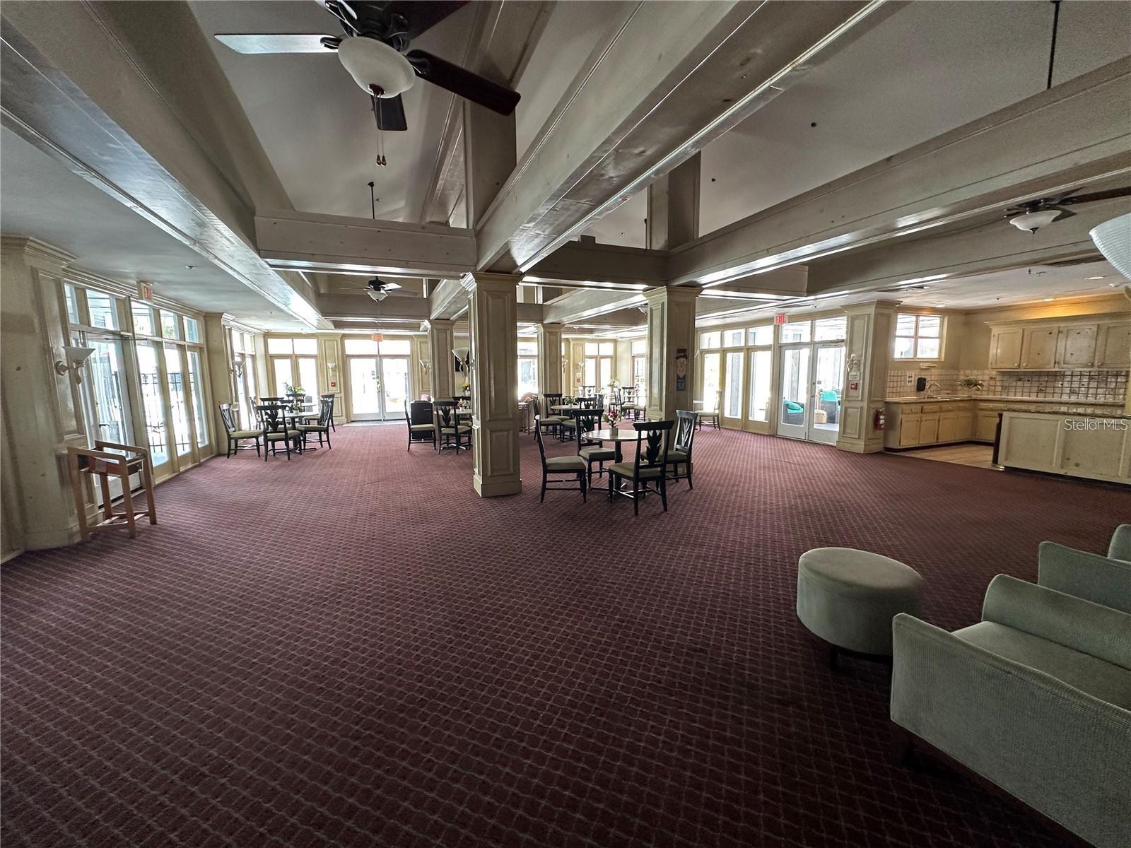 Image 17 of 20 For 3100 Parkway Boulevard 123