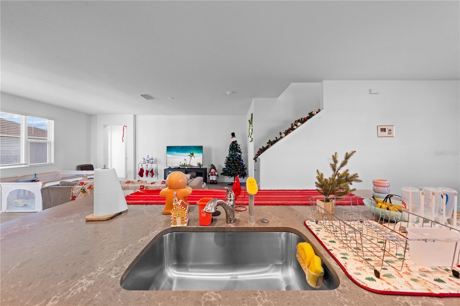 Image 36 of 80 For 5056 Center Court