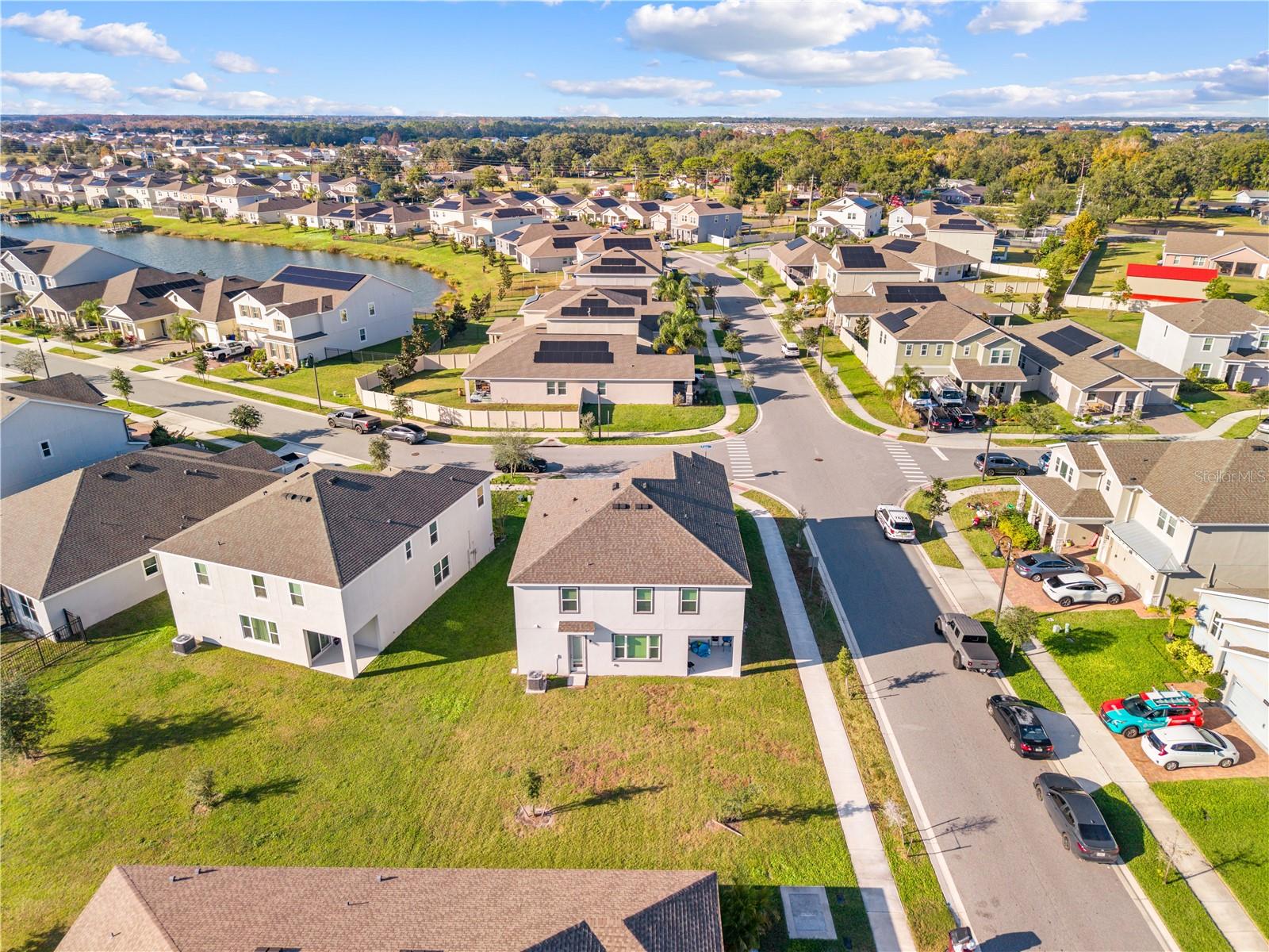Image 70 of 80 For 5056 Center Court
