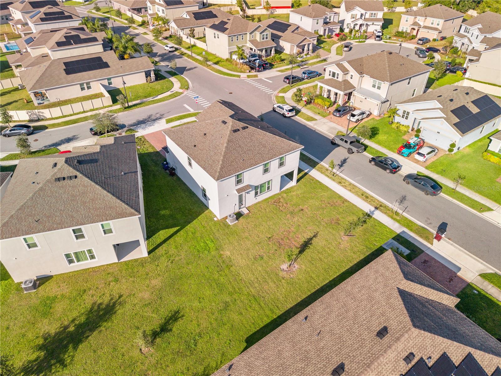 Image 72 of 80 For 5056 Center Court