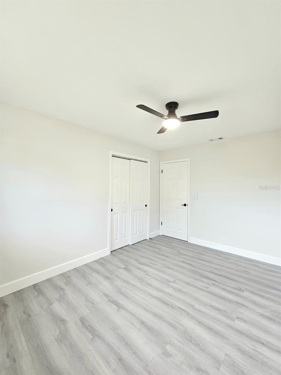 Image 26 of 38 For 805 Highland Terrace