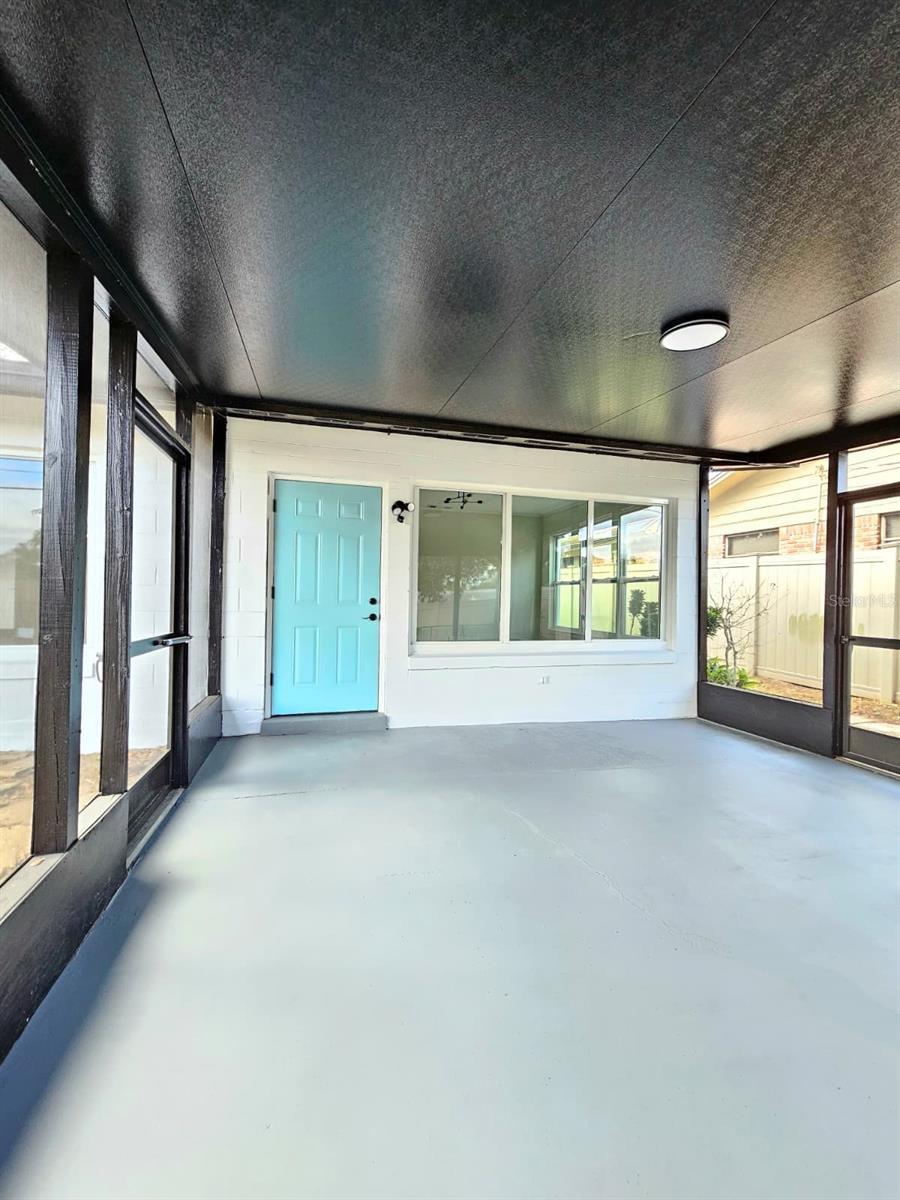 Image 35 of 38 For 805 Highland Terrace