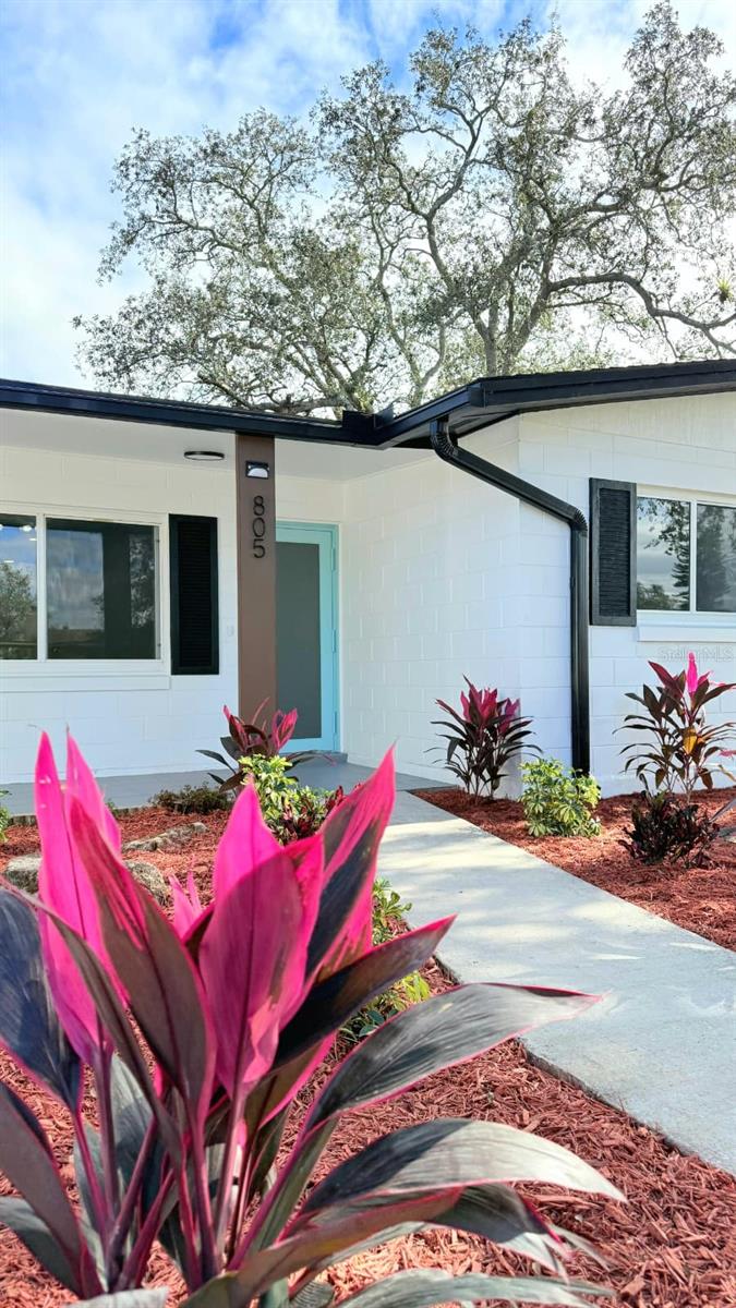 Image 5 of 38 For 805 Highland Terrace