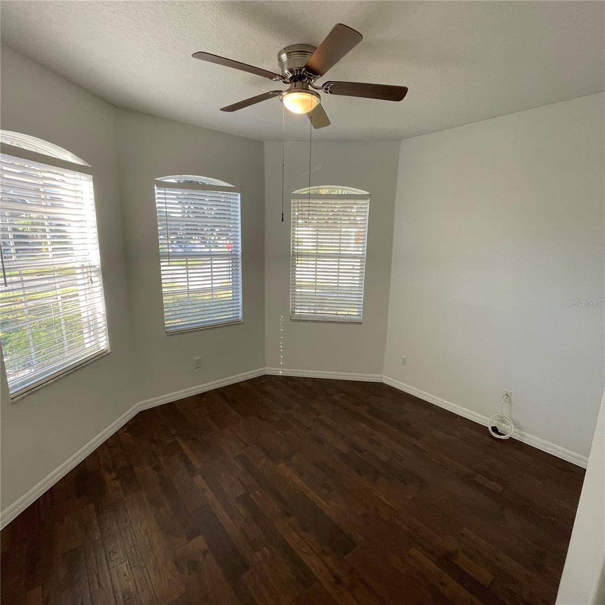 Image 10 of 27 For 10007 Scottish Pines Court