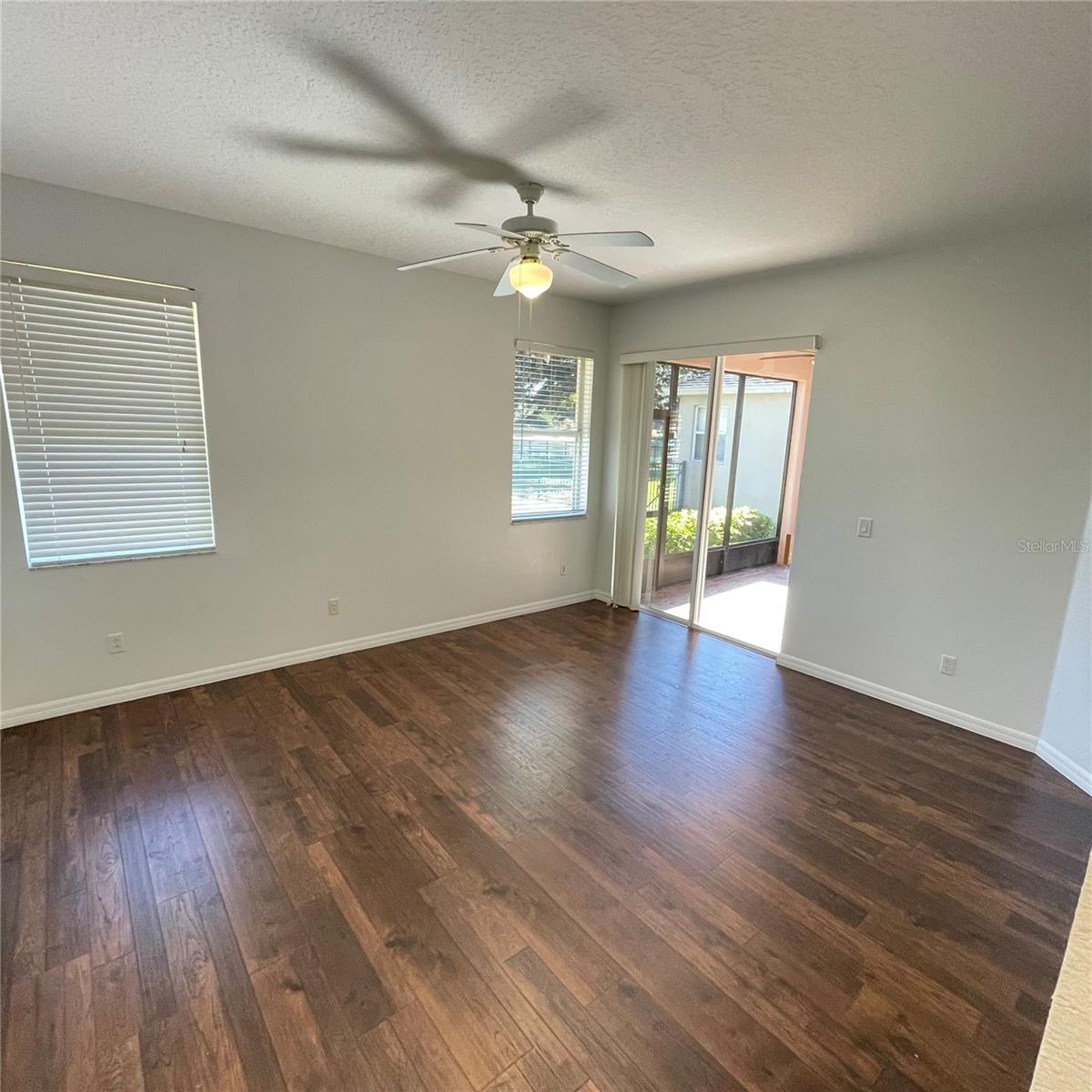 Image 16 of 27 For 10007 Scottish Pines Court