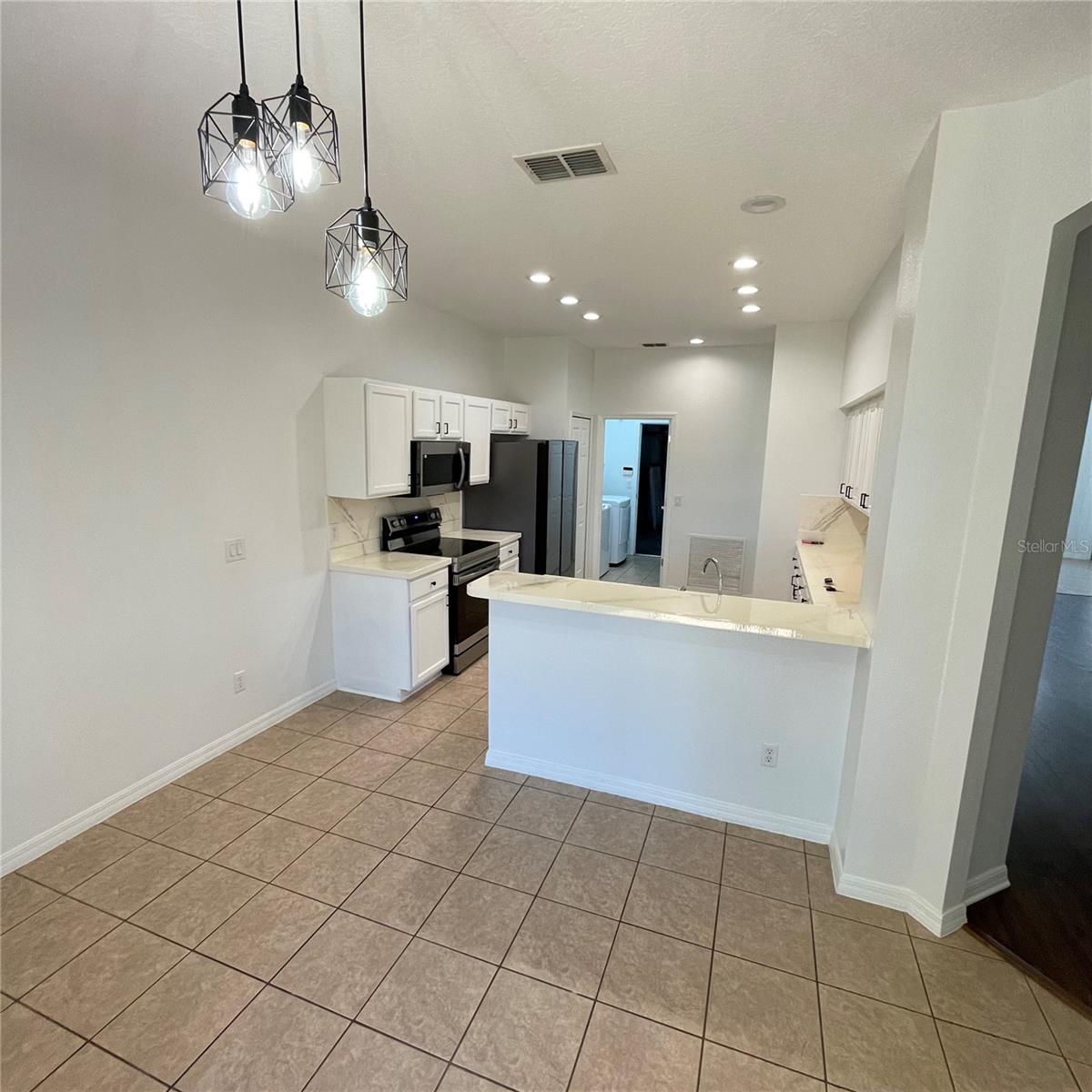 Image 22 of 27 For 10007 Scottish Pines Court