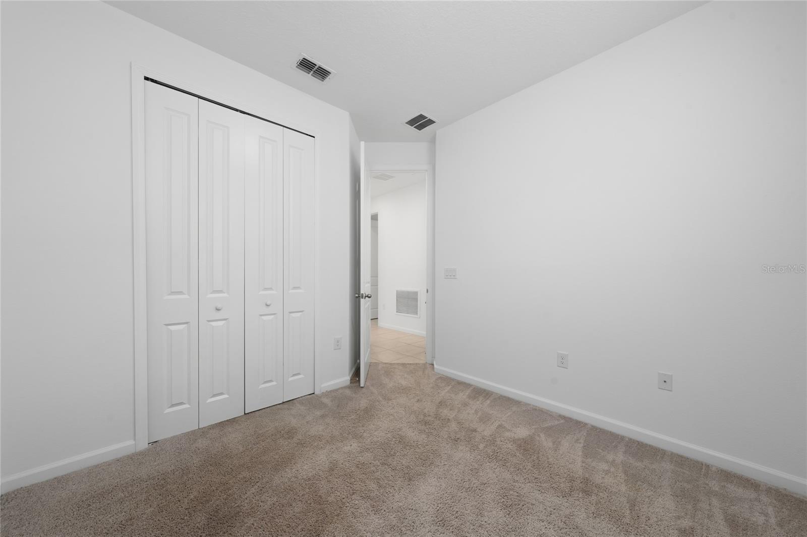 Image 21 of 27 For 1133 Mattie Pointe Boulevard