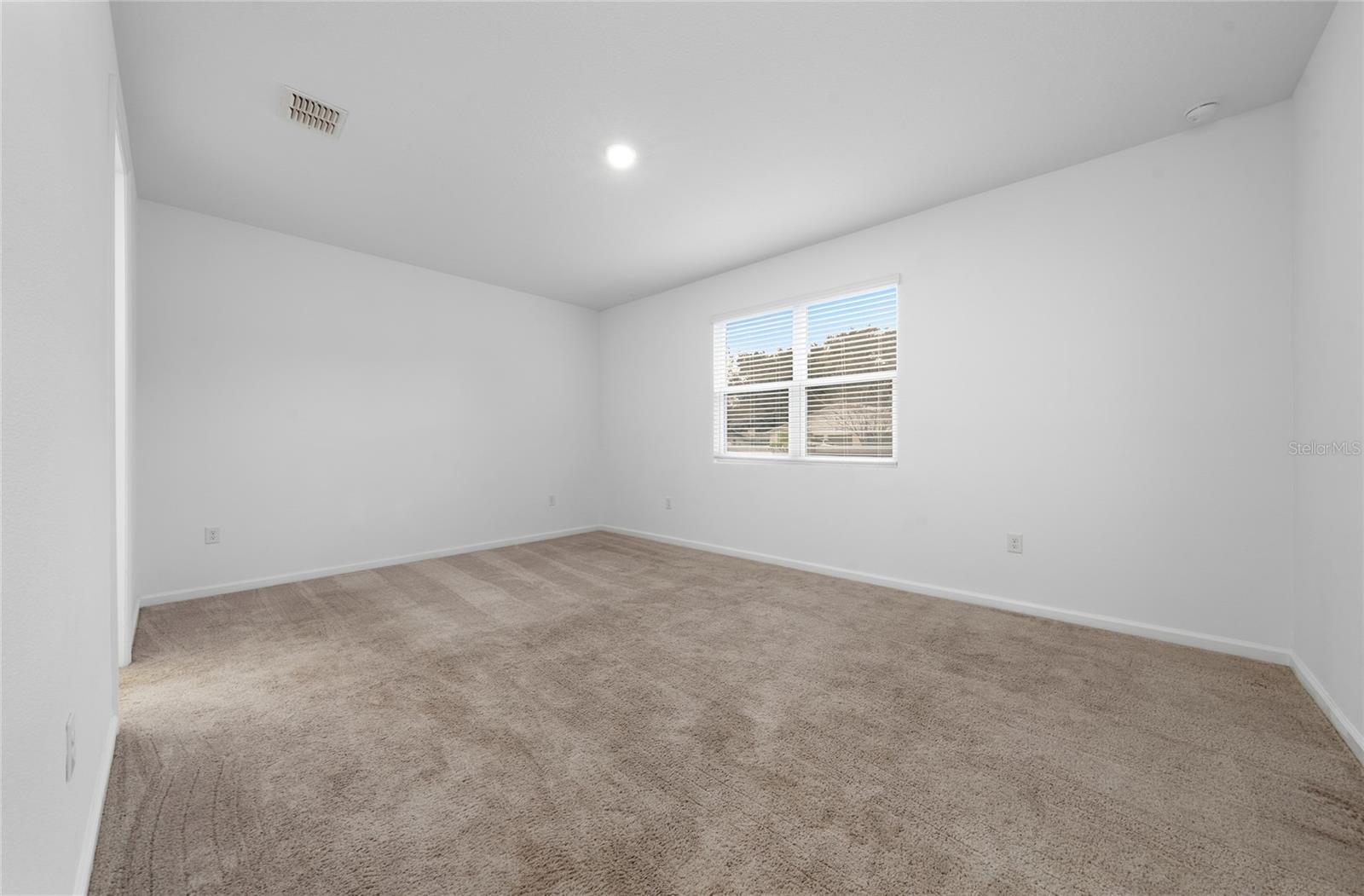 Image 9 of 27 For 1133 Mattie Pointe Boulevard