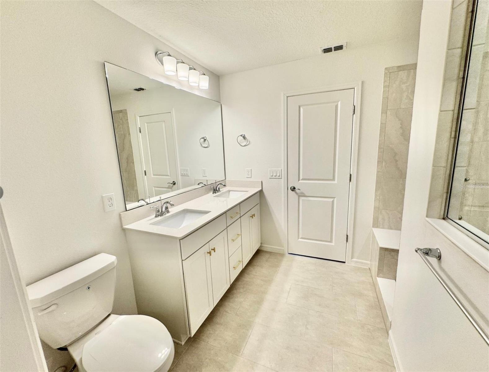 Image 16 of 39 For 2681 Serenity Garden Drive