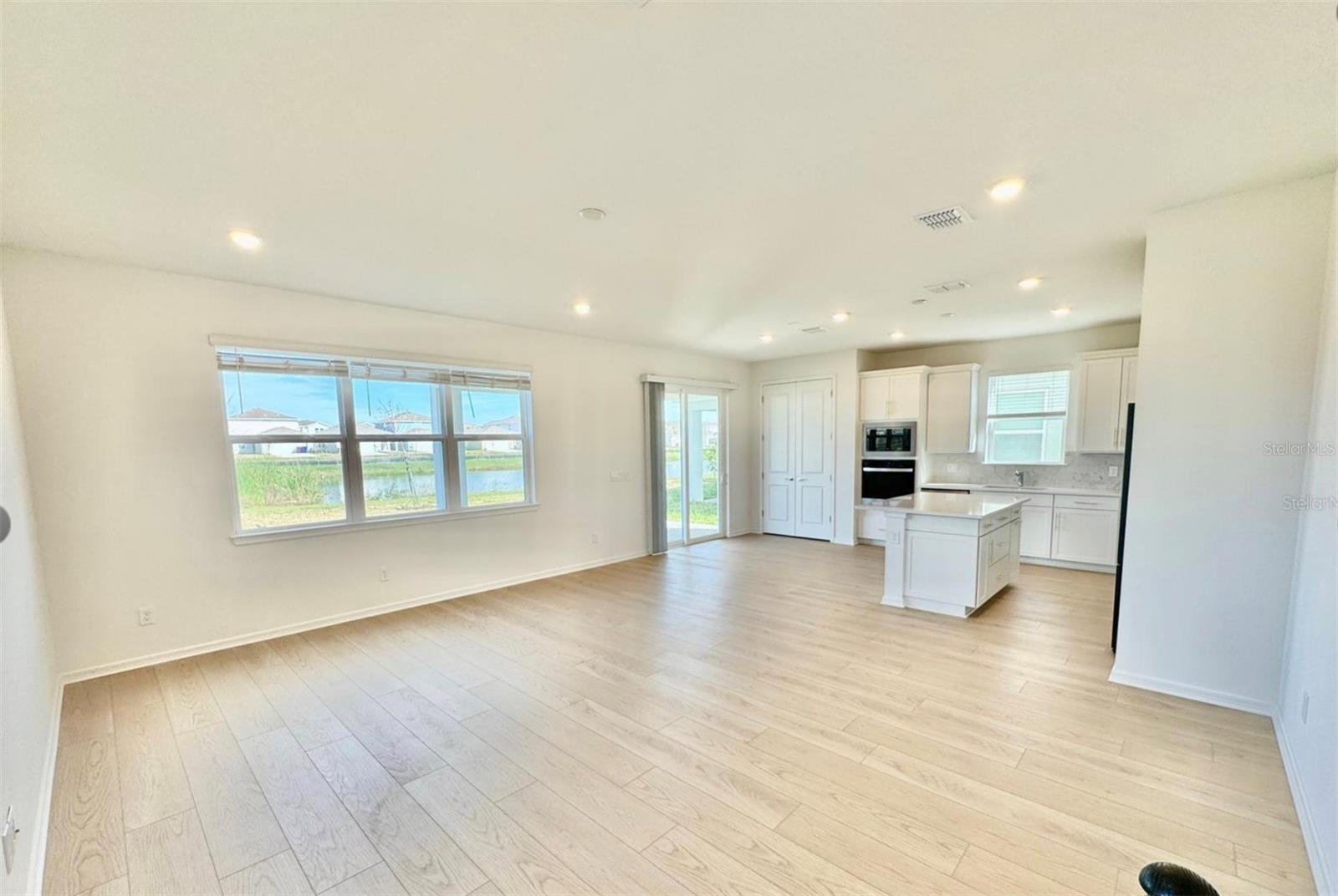 Image 7 of 39 For 2681 Serenity Garden Drive