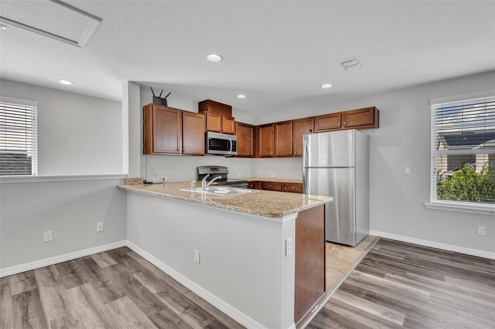 Image 12 of 18 For 8677 Martinson Street