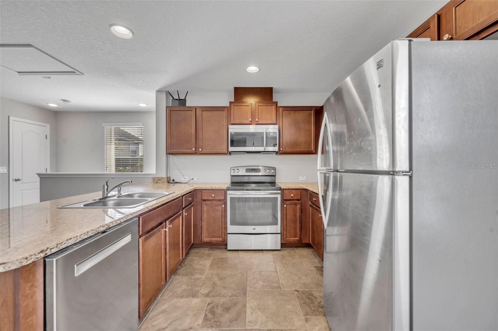 Image 9 of 18 For 8677 Martinson Street