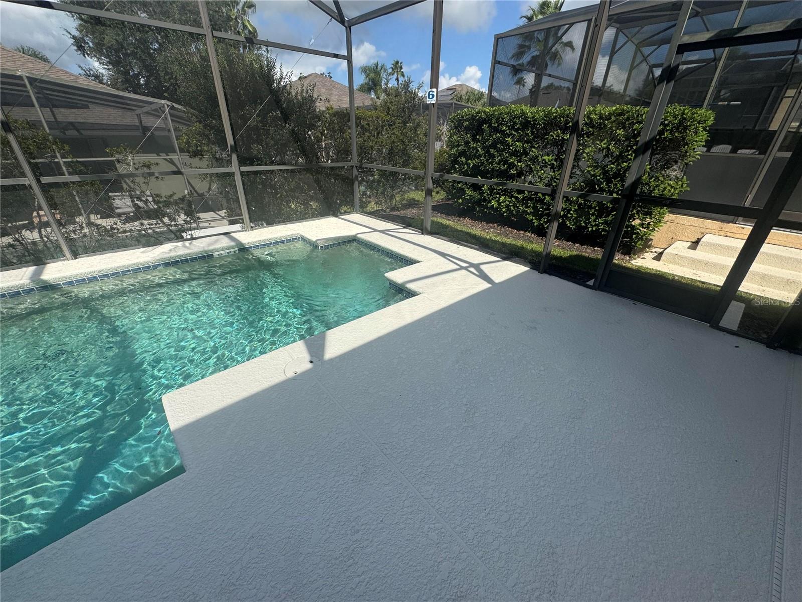 Image 22 of 23 For 456 Calabay Parc Boulevard