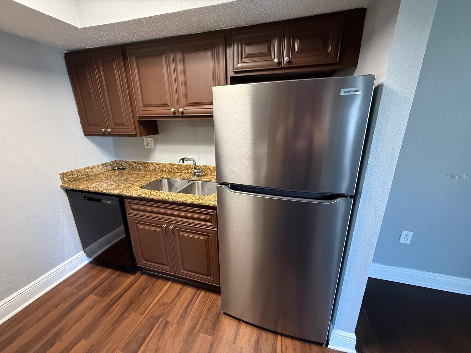 Image 2 of 23 For 4741 Texas Avenue D