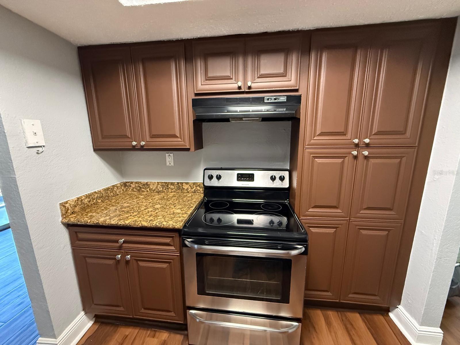 Image 5 of 23 For 4741 Texas Avenue D