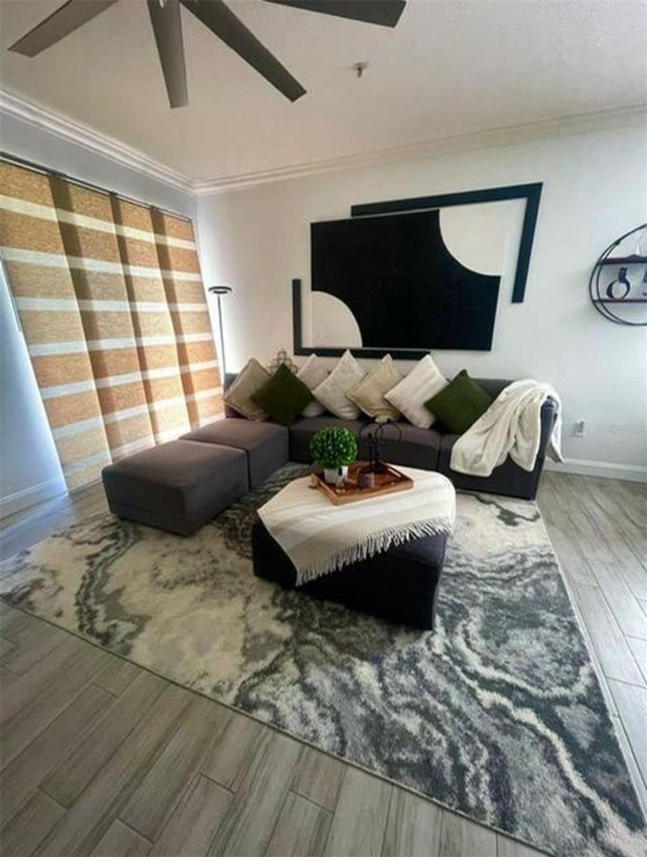 Image 12 of 12 For 10400 Eastpark Woods Dr