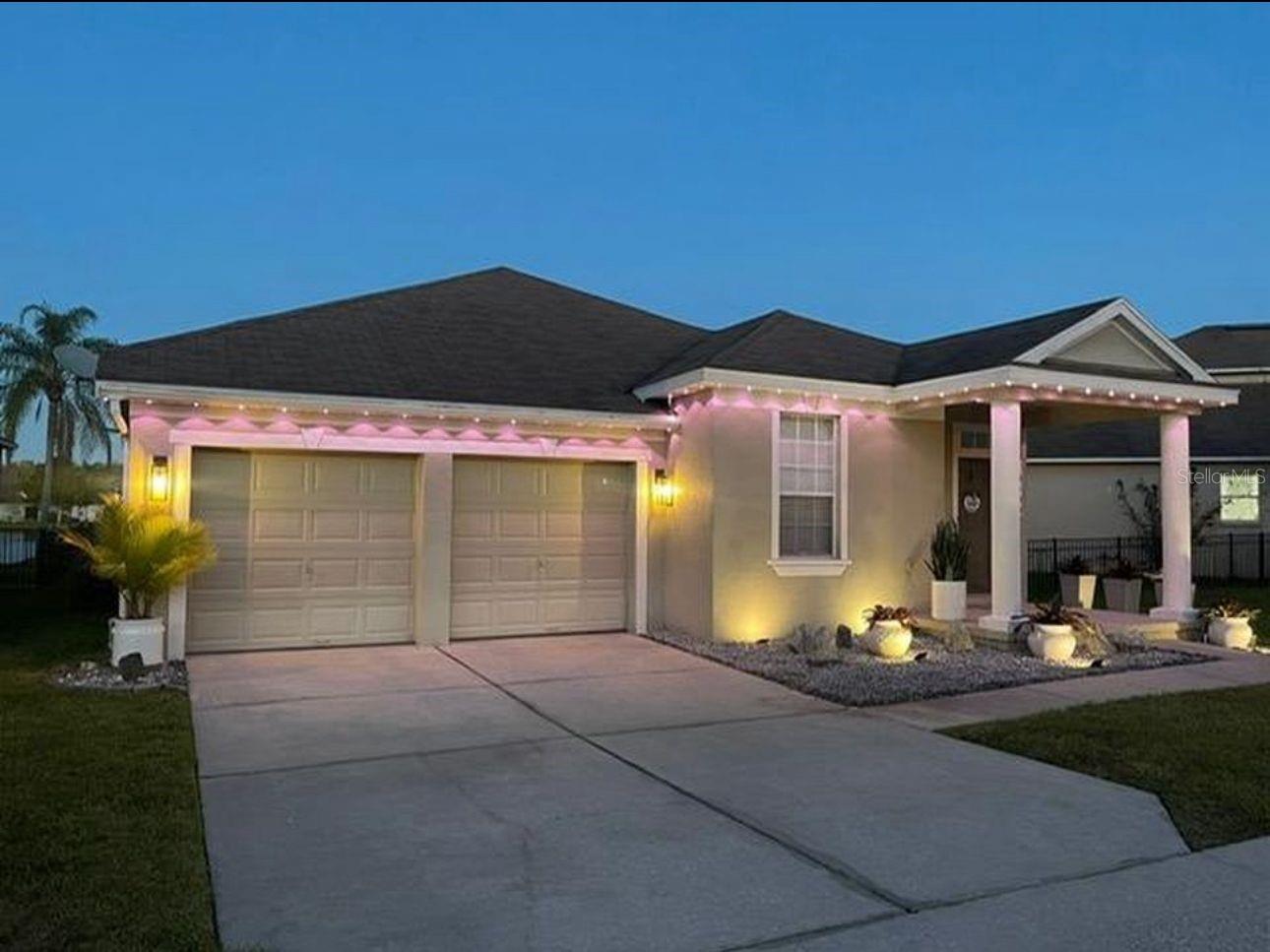 Image 2 of 12 For 10400 Eastpark Woods Dr