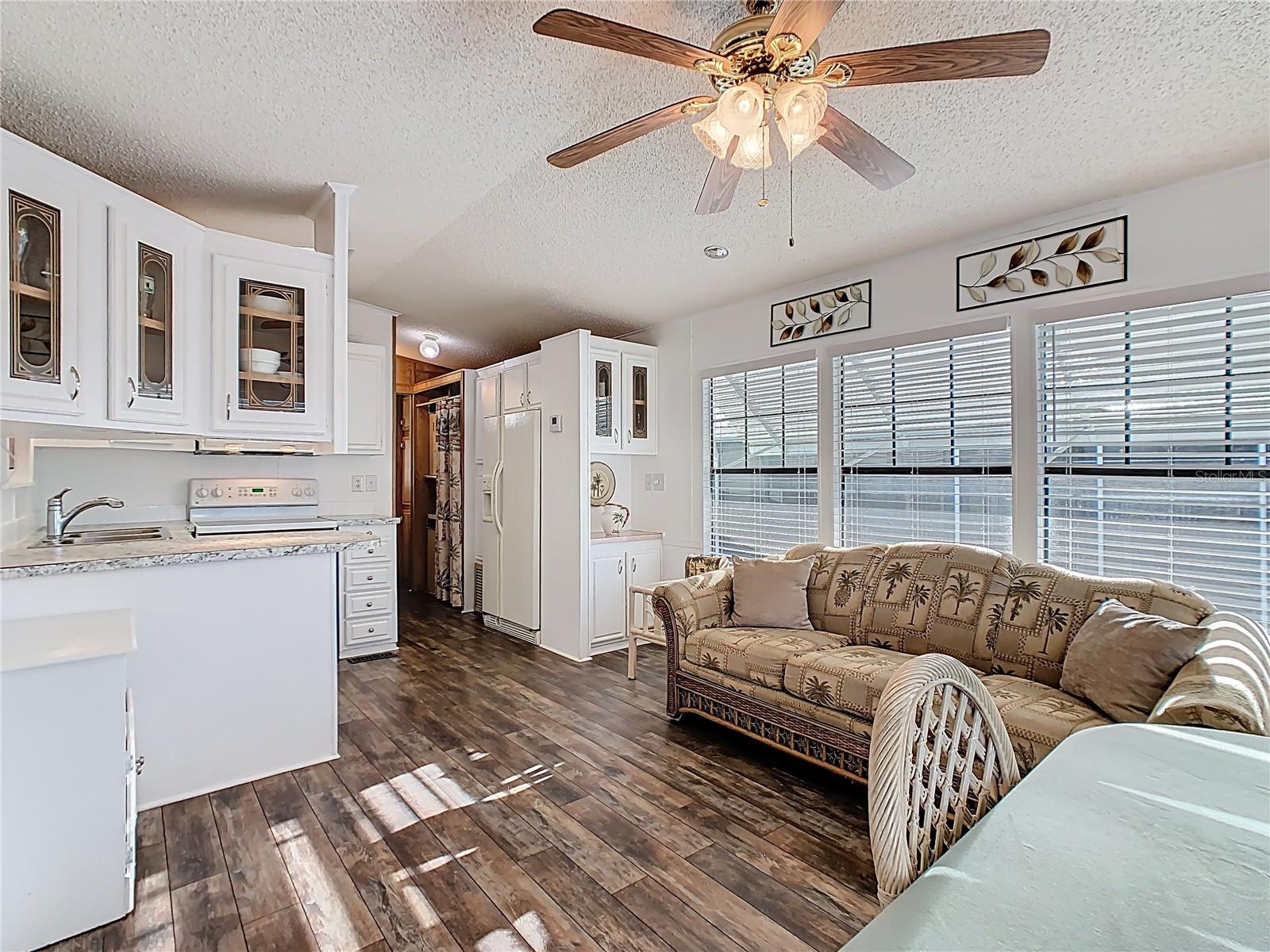 Image 11 of 39 For 9000 Us Highway 192  277