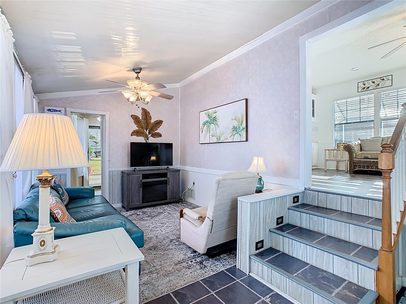 Image 6 of 39 For 9000 Us Highway 192  277