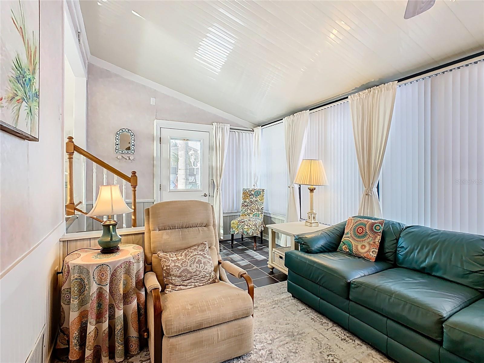 Image 8 of 39 For 9000 Us Highway 192  277