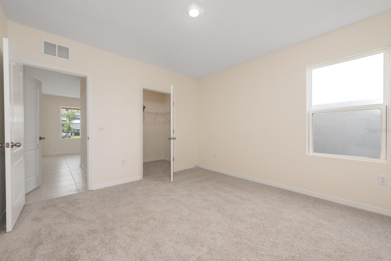 Image 11 of 39 For 4042 Alissa Lane