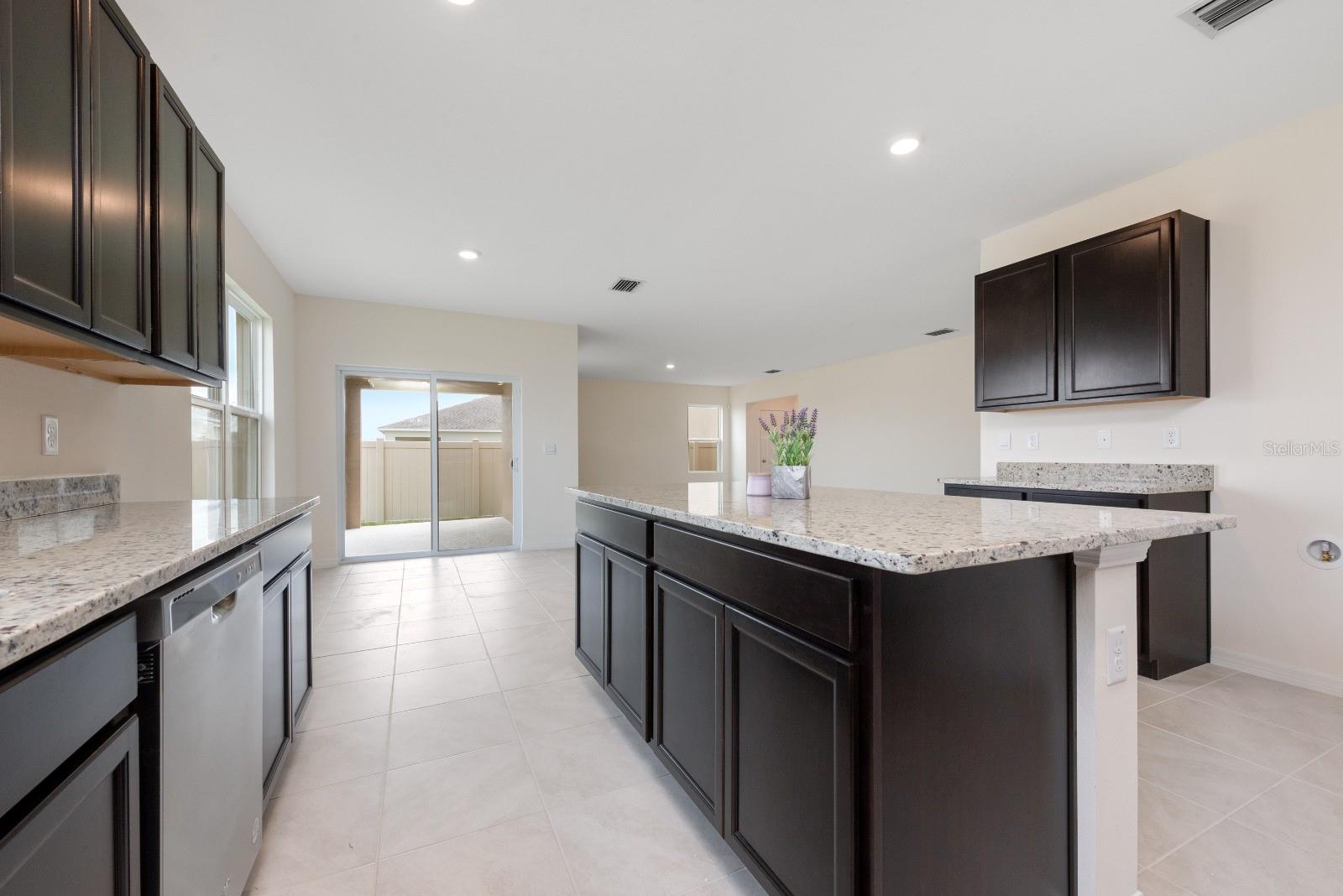 Image 19 of 39 For 4042 Alissa Lane