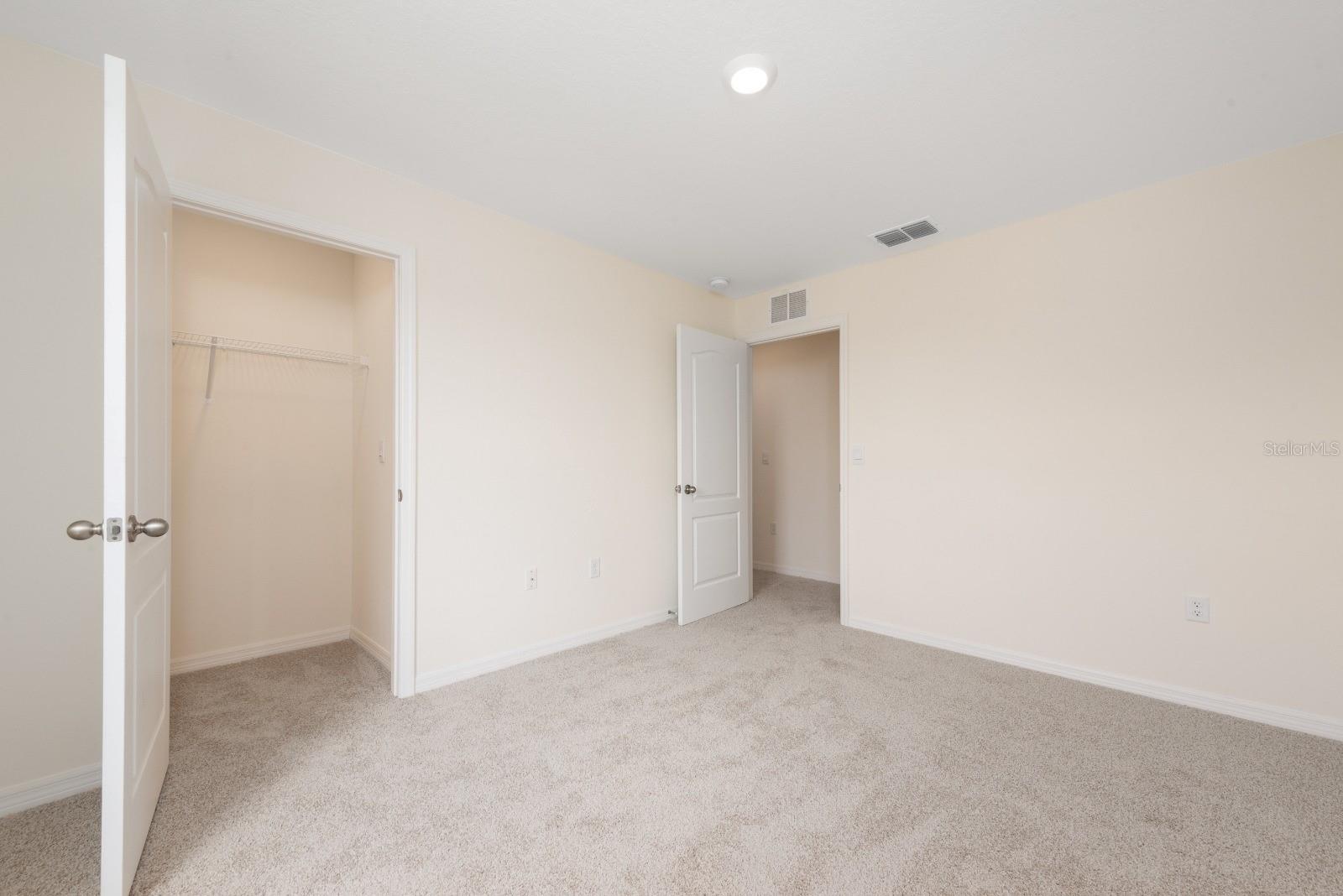 Image 31 of 39 For 4042 Alissa Lane