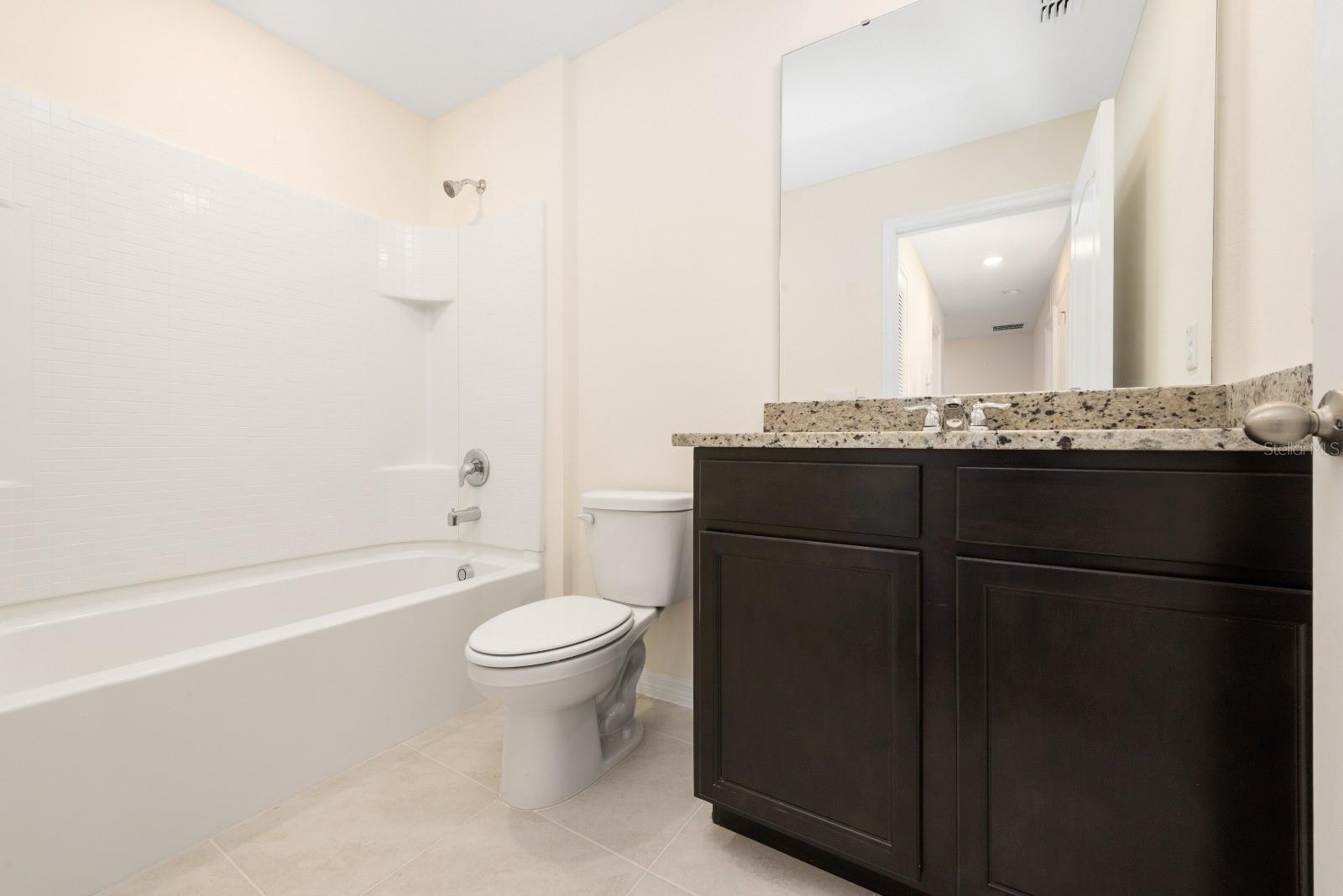 Image 33 of 39 For 4042 Alissa Lane