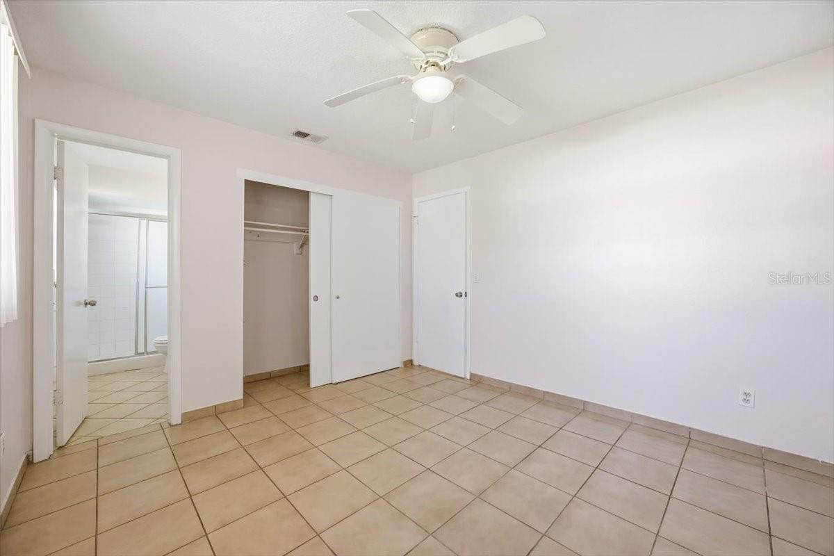 Image 12 of 36 For 5681 Tulip Avenue