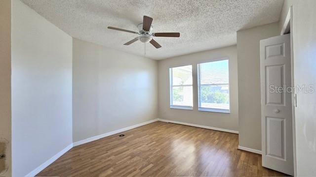 Image 6 of 12 For 12320 Bronson Way