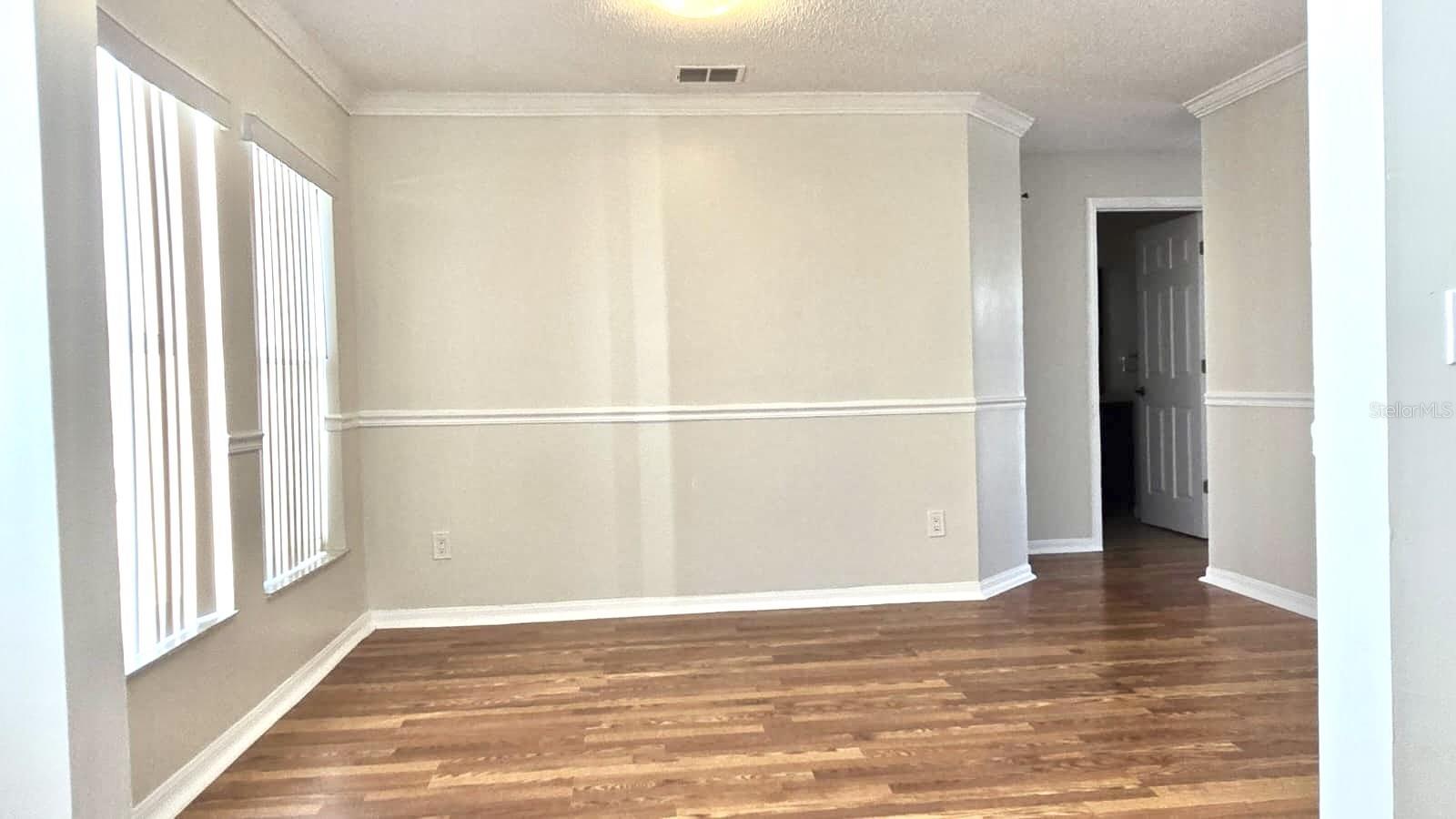 Image 8 of 12 For 12320 Bronson Way