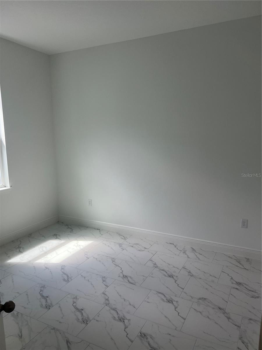 Image 10 of 16 For 10171 Pearson Avenue