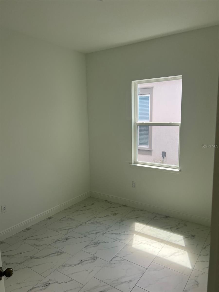 Image 11 of 16 For 10171 Pearson Avenue