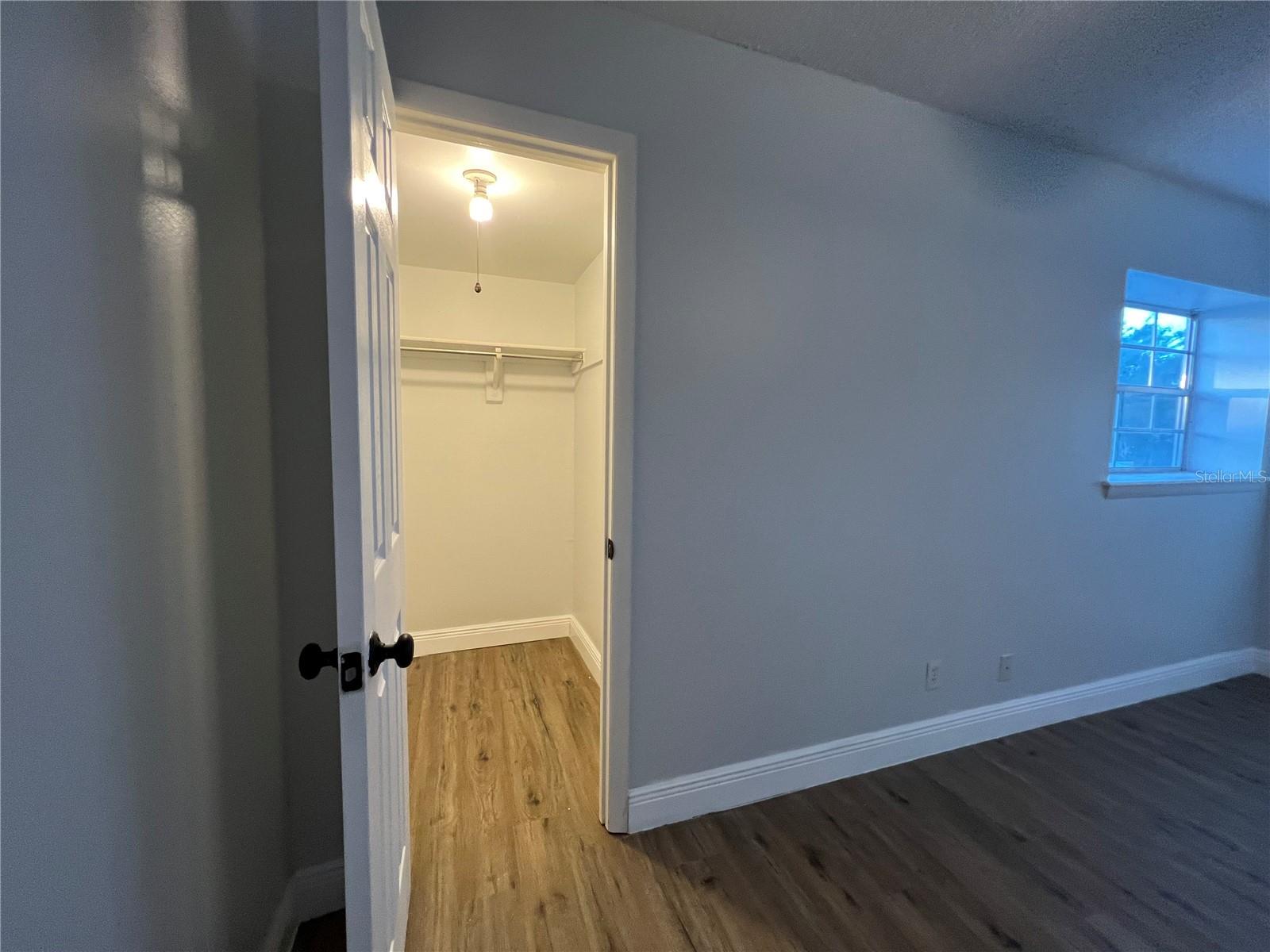 Image 16 of 25 For 3045 Aaron Burr Avenue 10