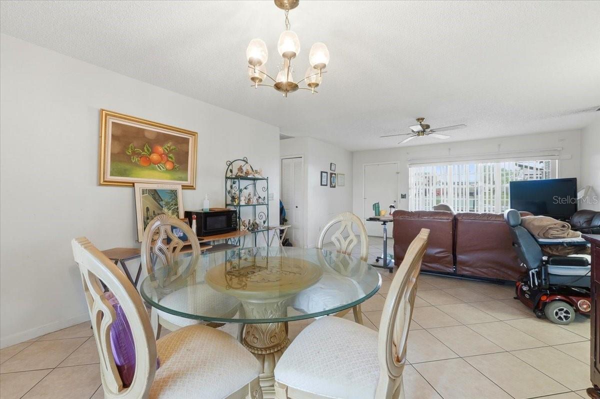 Image 5 of 24 For 806 Hillside Avenue