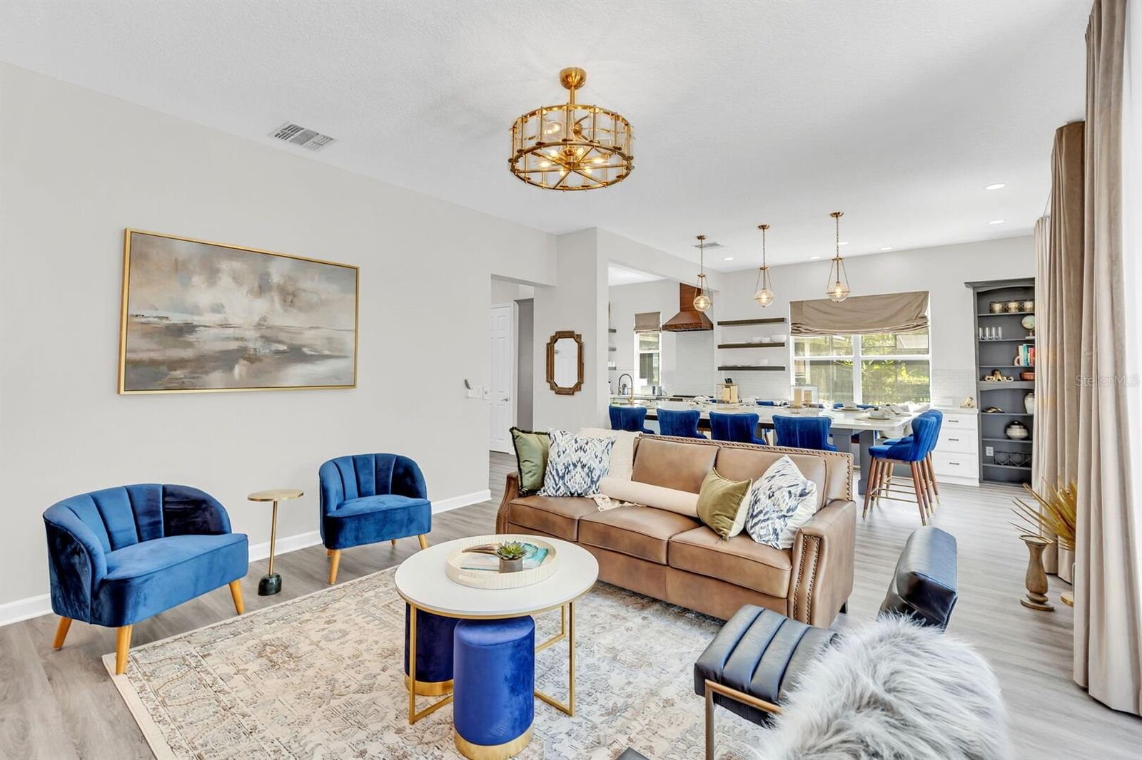 Image 15 of 66 For 1427 Fairview Circle