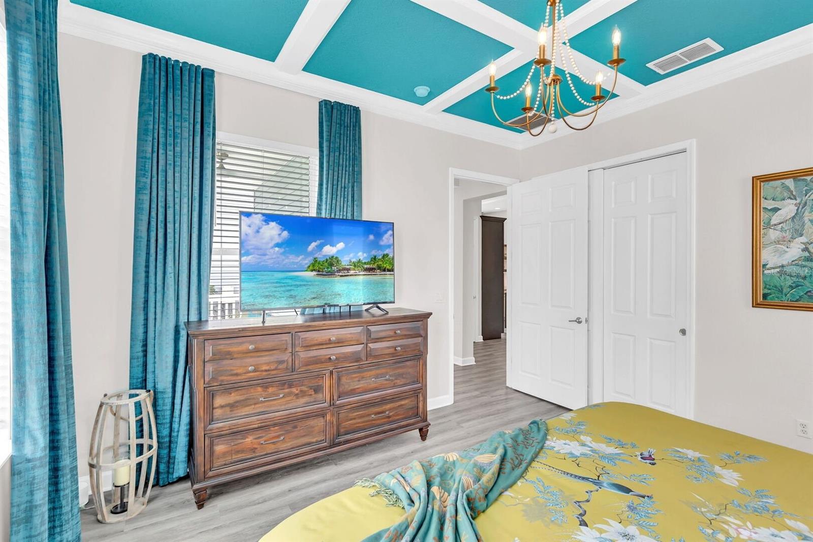 Image 17 of 66 For 1427 Fairview Circle