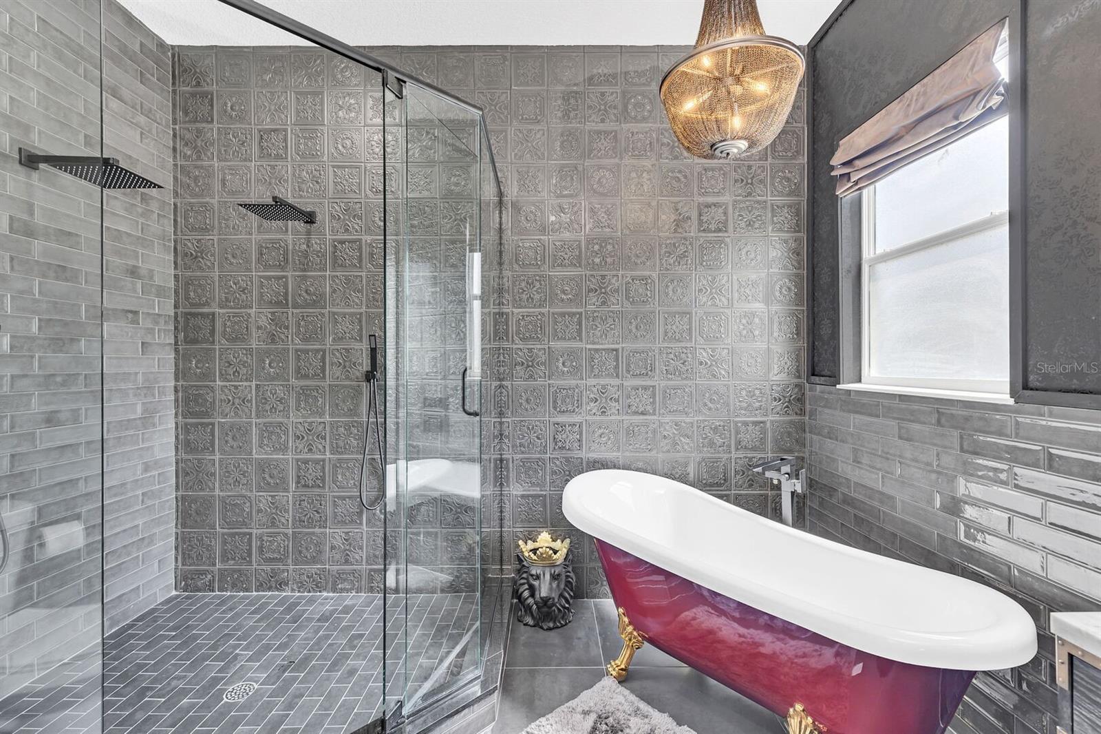 Image 23 of 66 For 1427 Fairview Circle