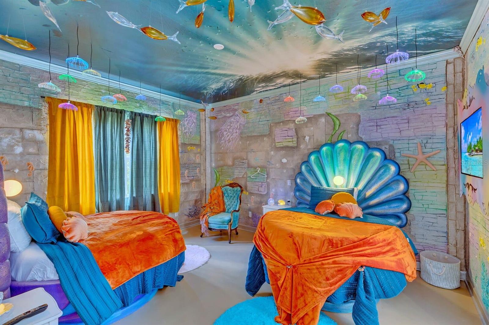 Image 24 of 66 For 1427 Fairview Circle