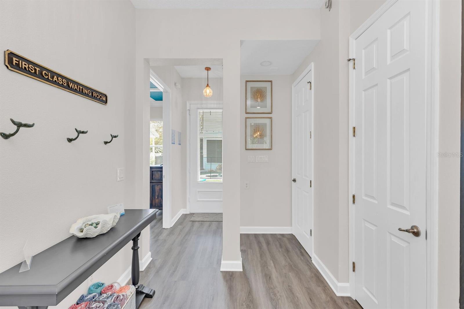 Image 44 of 66 For 1427 Fairview Circle