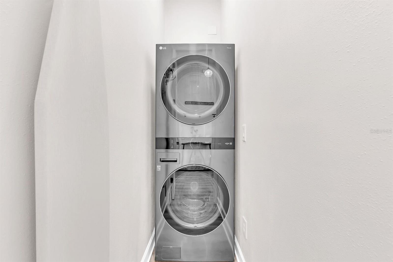 Image 48 of 66 For 1427 Fairview Circle