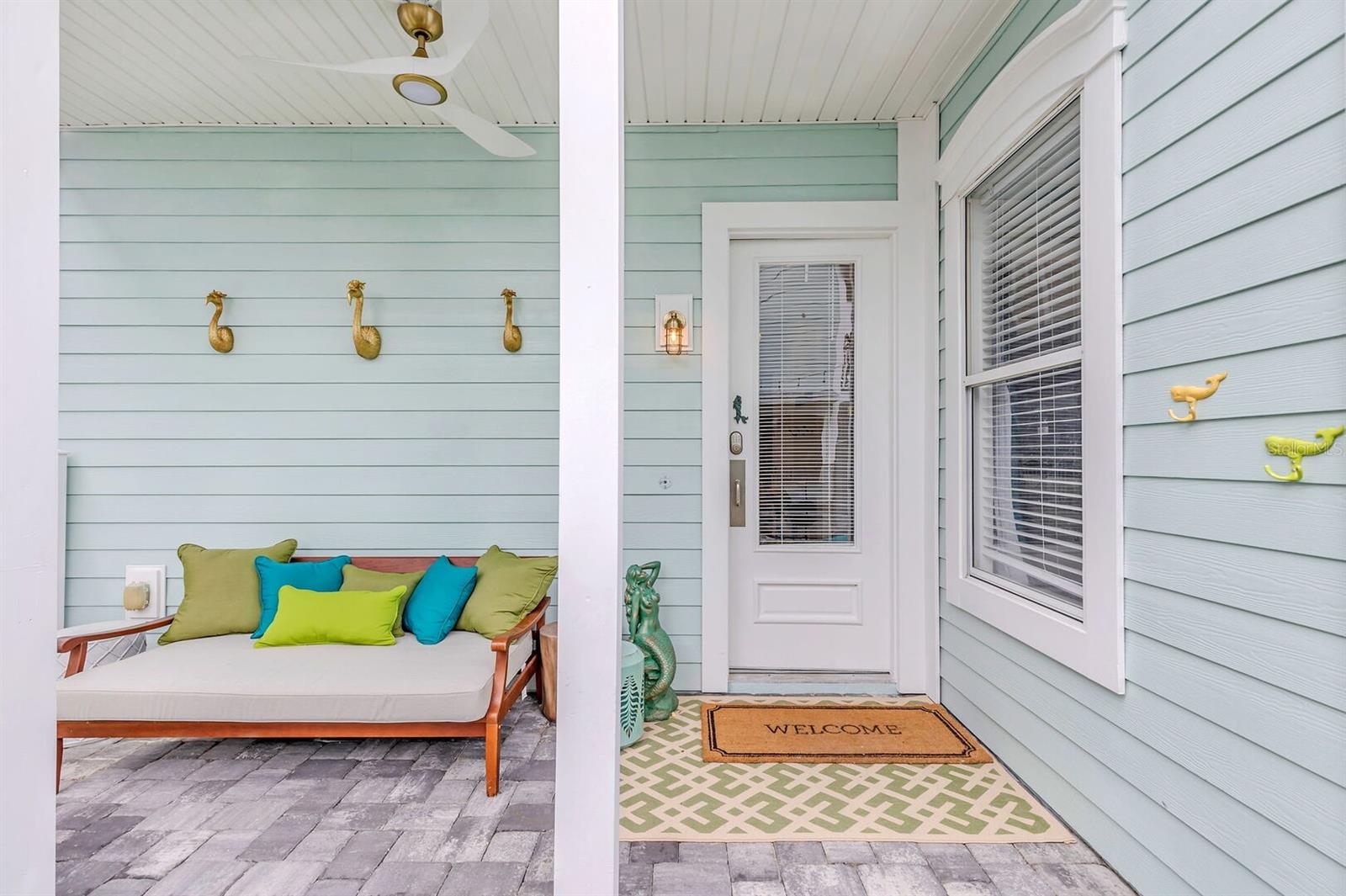 Image 6 of 66 For 1427 Fairview Circle