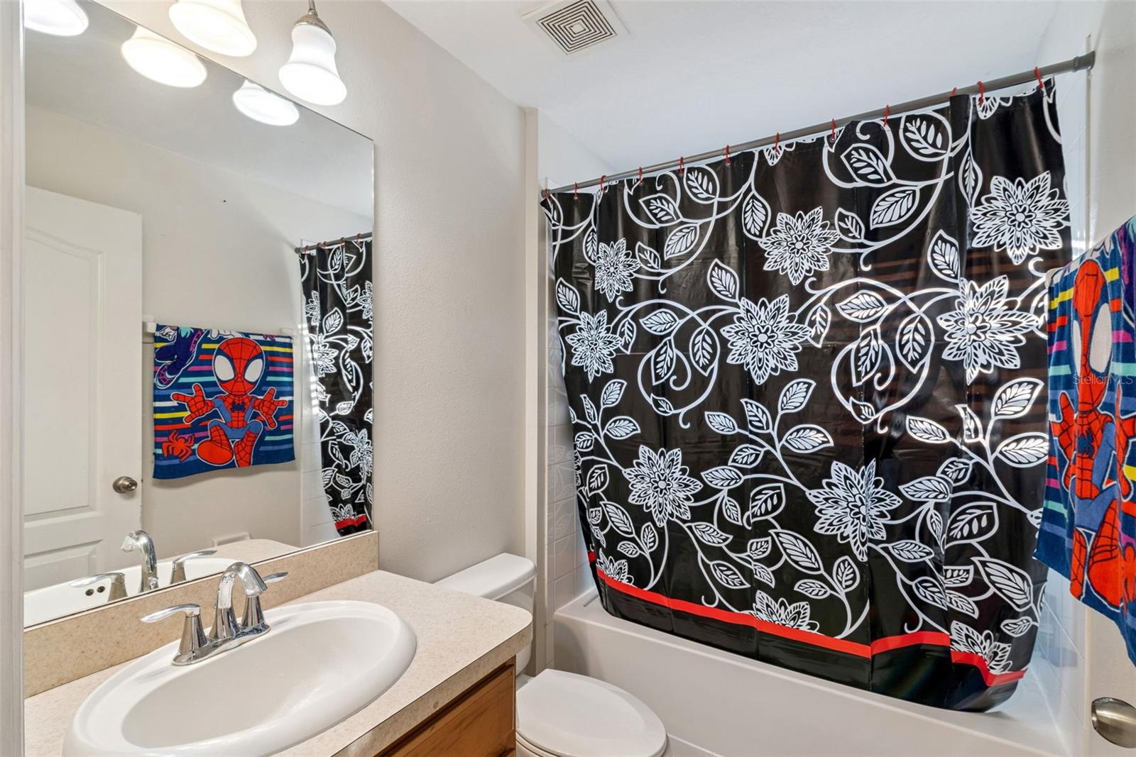 Image 16 of 20 For 816 Barrister Drive