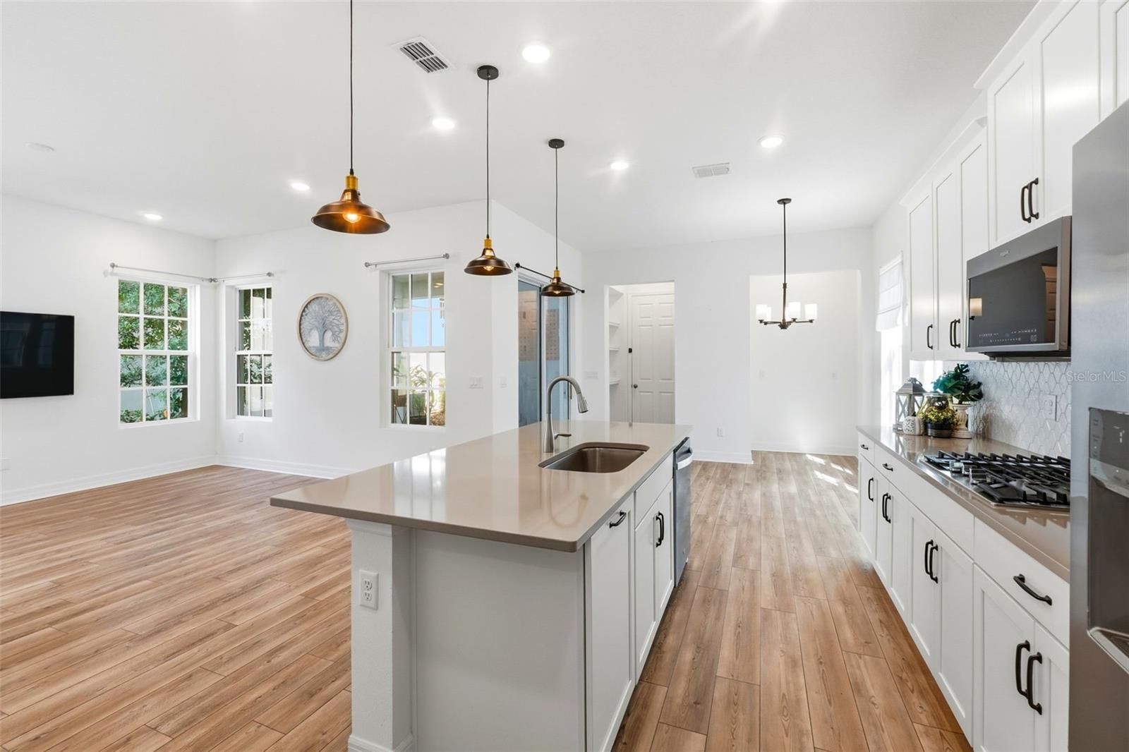 Image 18 of 47 For 1859 Treasure Cove