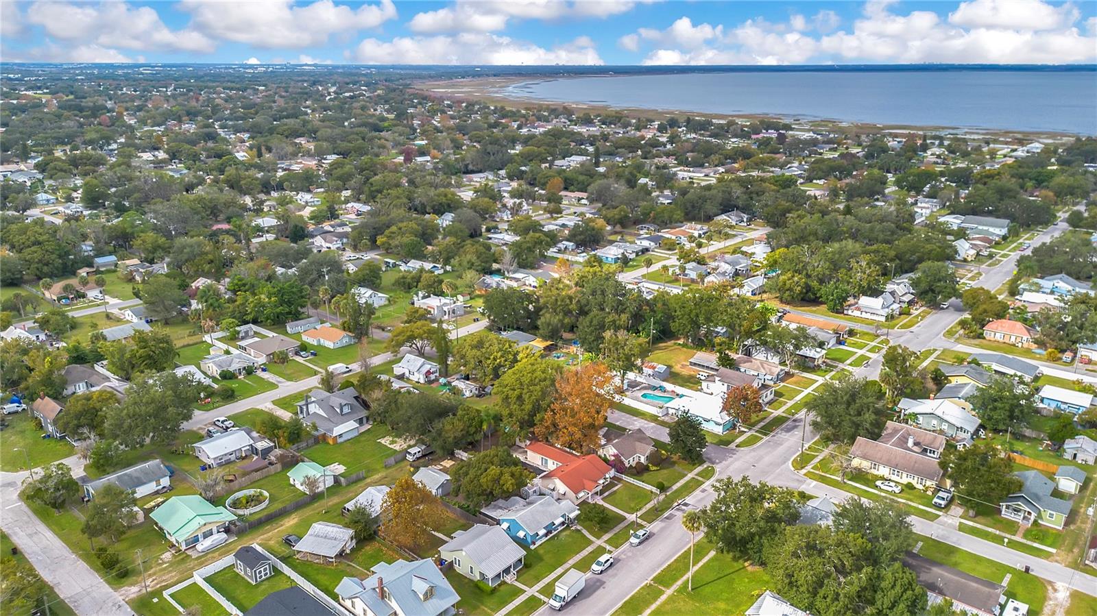 Image 12 of 15 For 706 Massachusetts Avenue